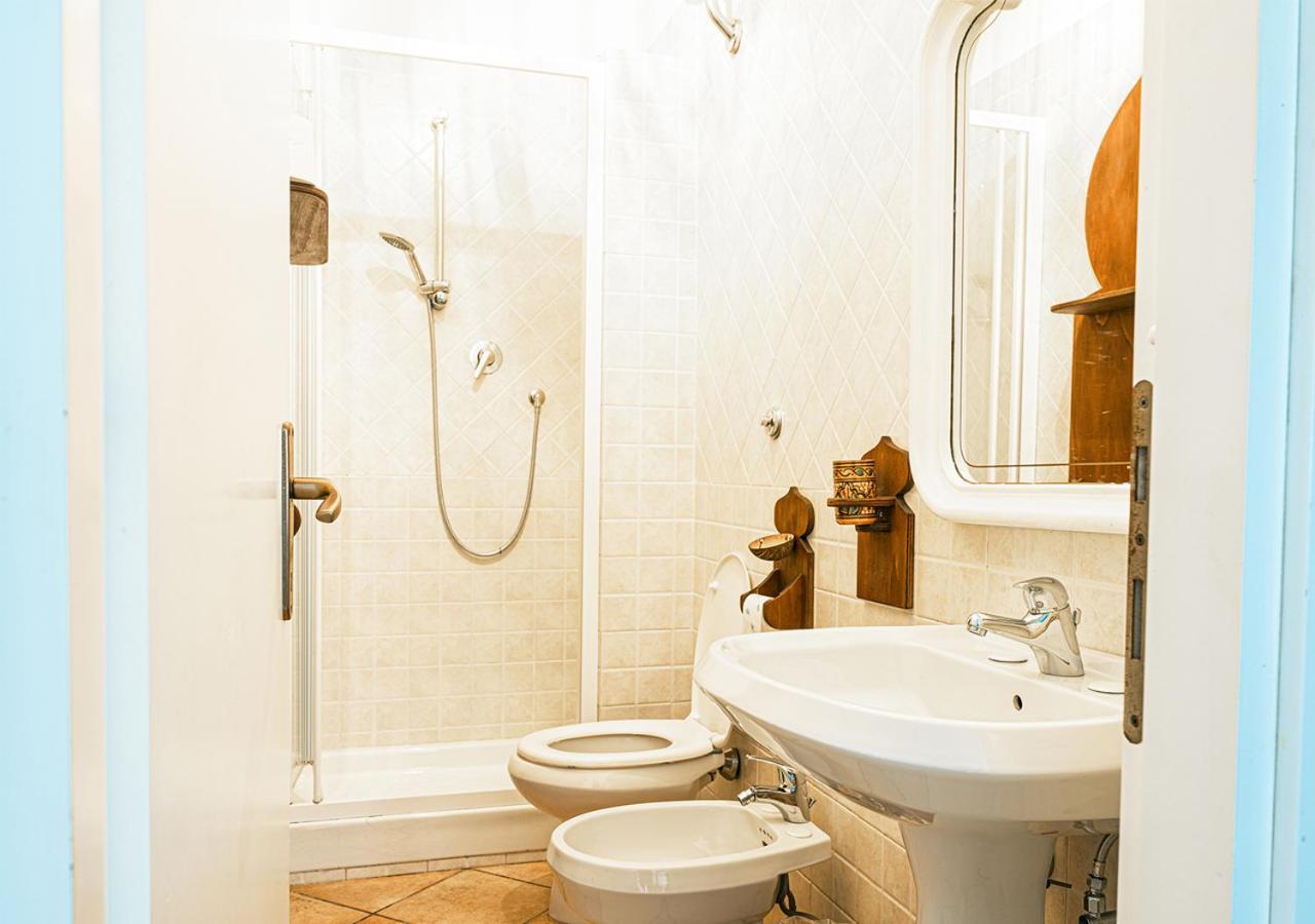 B&B Sinbad La Scialuppa Fregenae Eksteriør billede